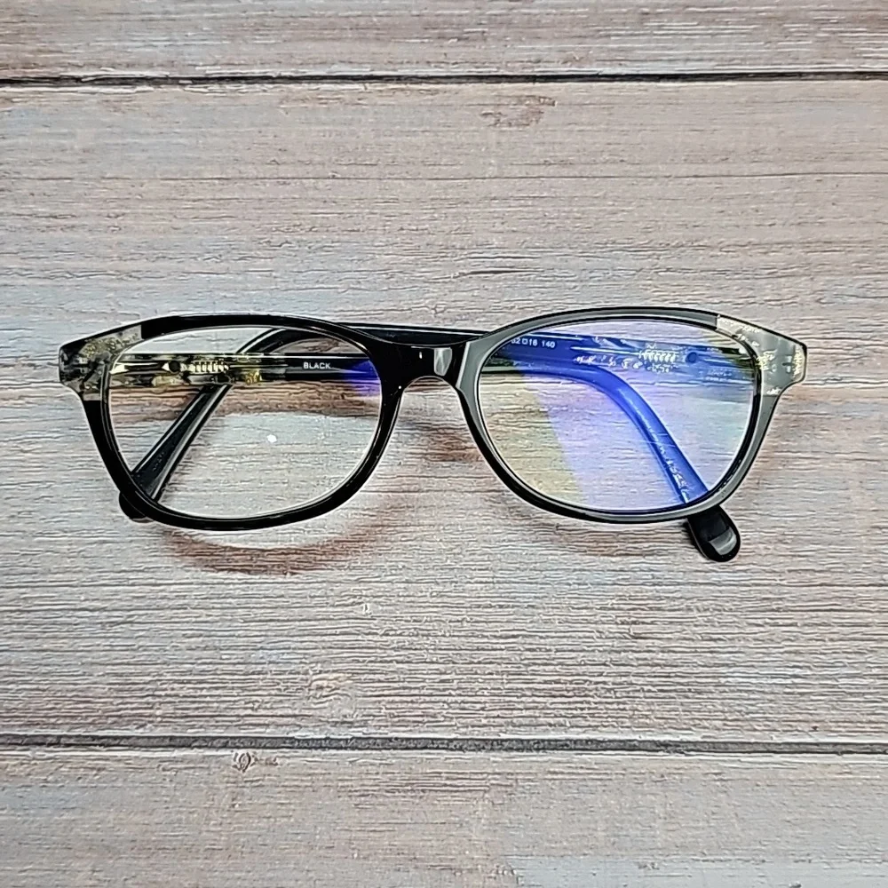 LADIES BLACK & GOLD PLASTIC EYEGLASS FRAMES
